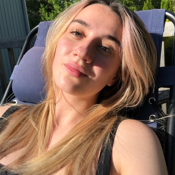 lindsaywarne